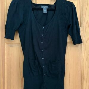 Vintage Y2K Banana Republic Black Cotton V-Neck Button Cardigan Top w/ Design
